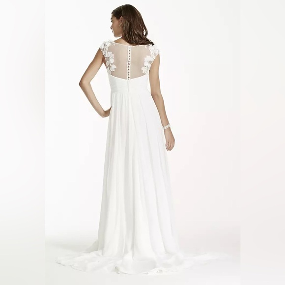 David's Bridal Galina Wedding Dress in Soft White Size 14 NWT Style WG3698 - Picture 4 of 13